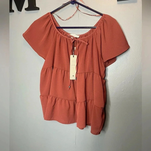 Olive & Oak Tops - NWT olive+oak dusty rose blouse size medium